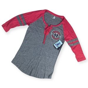 New Era Washington Wizards Womens Lace Up Baseball Tee Gray Red NBA 4Her
